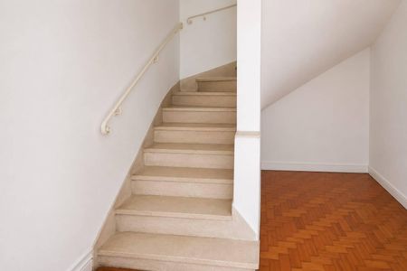 Sala de casa para alugar com 4 quartos, 100m² em Pinheiros, São Paulo