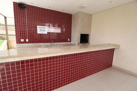 Área comum - Churrasqueira de apartamento para alugar com 2 quartos, 55m² em Presidente Roosevelt, Uberlândia