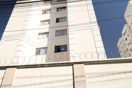 Apartamento para alugar com 55m², 2 quartos e 1 vagaPlaquinha