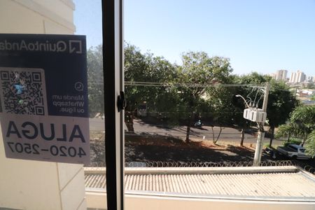 Apartamento para alugar com 55m², 2 quartos e 1 vagaPlaquinha