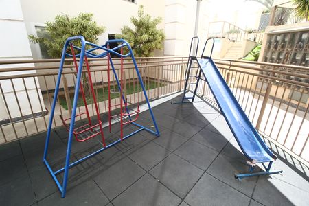 Área comum - Playground de apartamento para alugar com 2 quartos, 55m² em Presidente Roosevelt, Uberlândia