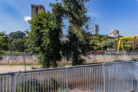 Vista Quarto 2 de apartamento para alugar com 2 quartos, 45m² em Chácara Inglesa, São Paulo