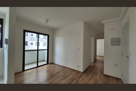 Sala de apartamento para alugar com 2 quartos, 42m² em Vila Aquilino, Santo André