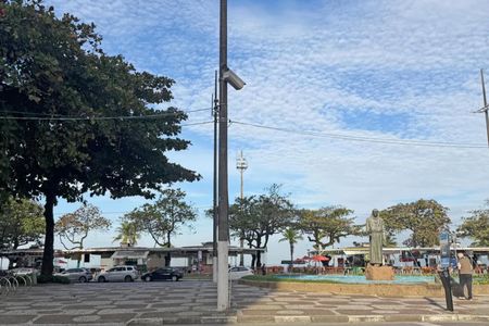 Vista da Rua de apartamento para alugar com 1 quarto, 40m² em Embaré, Santos