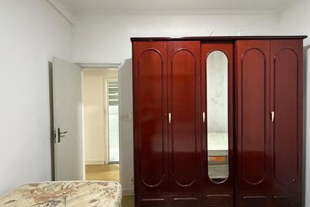 Quarto de apartamento para alugar com 1 quarto, 40m² em Embaré, Santos