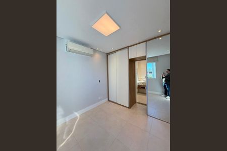 Apartamento à venda com 121m², 2 quartos e 2 vagas