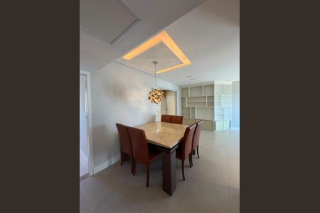 Apartamento à venda com 121m², 2 quartos e 2 vagas