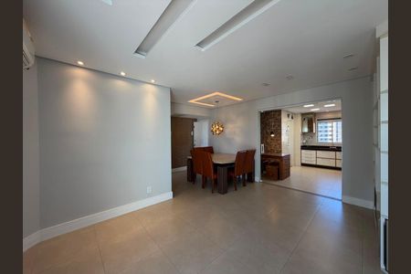 Apartamento à venda com 121m², 2 quartos e 2 vagas