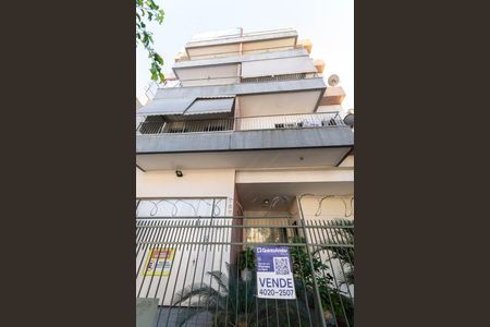 Apartamento à venda com 103m², 2 quartos e 1 vagaPlaquinha