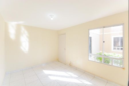 Sala de apartamento para alugar com 2 quartos, 45m² em Água Chata, Guarulhos