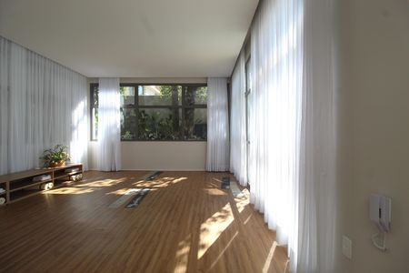 Área Comum - Sala de Ioga de kitnet/studio para alugar com 1 quarto, 26m² em Indianópolis, São Paulo