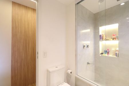 Apartamento à venda com 149m², 3 quartos e 2 vagasBanheiro da Suíte 3