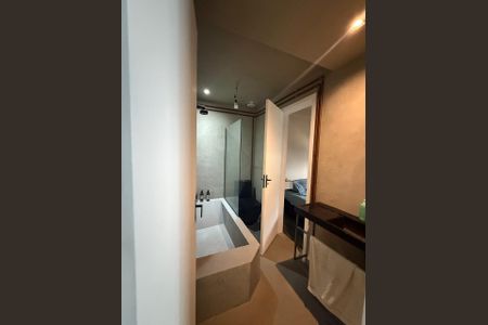 Banheiro de apartamento para alugar com 1 quarto, 40m² em Continental, Osasco