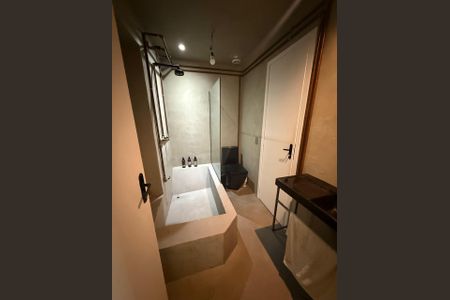Banheiro de apartamento para alugar com 1 quarto, 40m² em Continental, Osasco