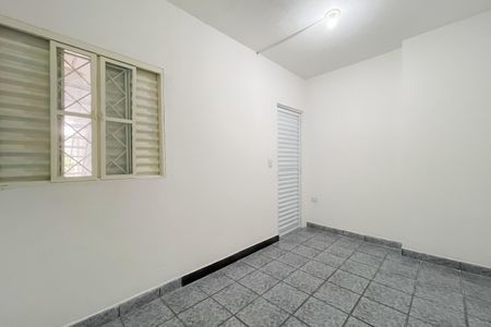 Quarto de casa para alugar com 1 quarto, 30m² em Km 18, Osasco