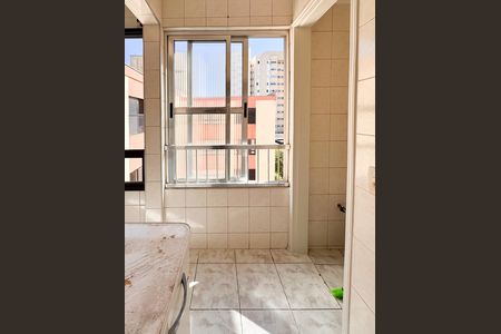 Apartamento à venda com 79m², 2 quartos e 1 vaga Apartamento à venda com 79m², 2 quartos e 1 vagaÁrea de Serviço