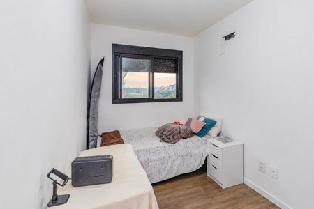 Quarto 2 de apartamento para alugar com 2 quartos, 58m² em Jardim do Salso, Porto Alegre