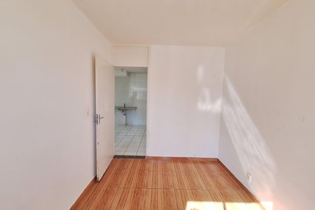 Quarto de apartamento para alugar com 2 quartos, 50m² em Barro Branco, Duque de Caxias