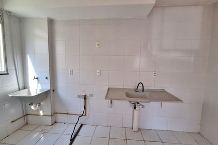 Cozinha de apartamento para alugar com 2 quartos, 50m² em Barro Branco, Duque de Caxias