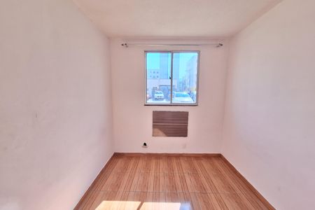 Quarto de apartamento para alugar com 2 quartos, 50m² em Barro Branco, Duque de Caxias