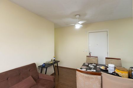 Sala  de apartamento para alugar com 2 quartos, 43m² em Jardim Modelo, São Paulo