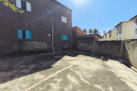 Quintal - Garagem de casa para alugar com 3 quartos, 130m² em Jardim Santa Lúcia, Campinas