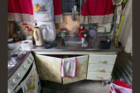 Casa à venda com 72m², 3 quartos e 1 vaga Casa à venda com 72m², 3 quartos e 1 vagaCozinha