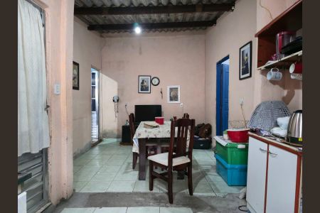 Sala  de casa à venda com 3 quartos, 72m² em Jardim Cocaia, Guarulhos