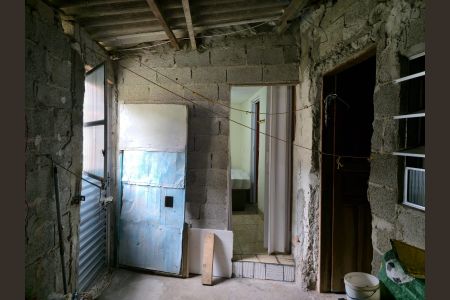 Despensa e Area de Serviço de casa à venda com 3 quartos, 72m² em Jardim Cocaia, Guarulhos