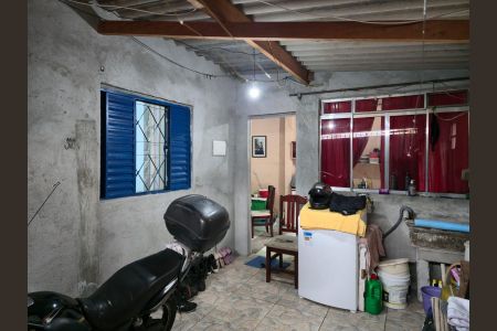 Garagem de casa à venda com 3 quartos, 72m² em Jardim Cocaia, Guarulhos