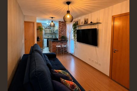 Sala de apartamento para alugar com 2 quartos, 49m² em Cecília, Viamão