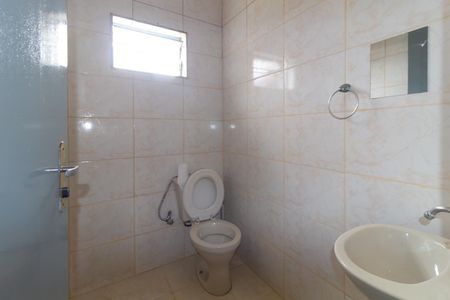 Banheiro de kitnet/studio para alugar com 1 quarto, 38m² em Cidade São Mateus, São Paulo