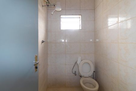 Banheiro de kitnet/studio para alugar com 1 quarto, 38m² em Cidade São Mateus, São Paulo