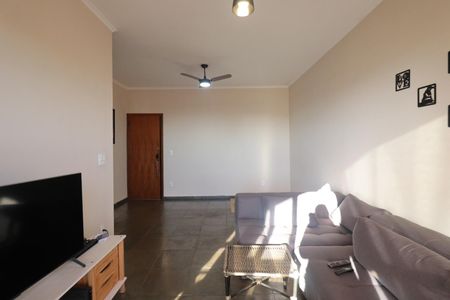 Sala de apartamento para alugar com 2 quartos, 99m² em Centro, Ribeirão Preto