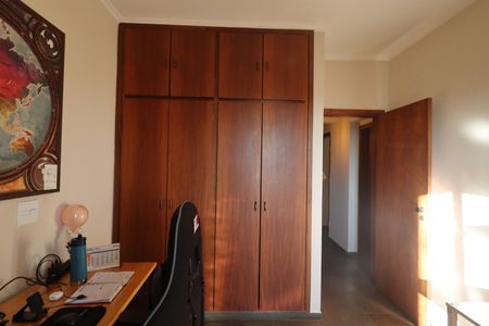 Apartamento para alugar com 99m², 2 quartos e 1 vaga Apartamento para alugar com 99m², 2 quartos e 1 vagaQuarto