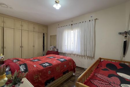 Casa para alugar com 223m², 3 quartos e 4 vagasQuarto 3