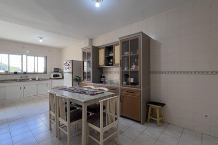 Casa para alugar com 223m², 3 quartos e 4 vagasCozinha