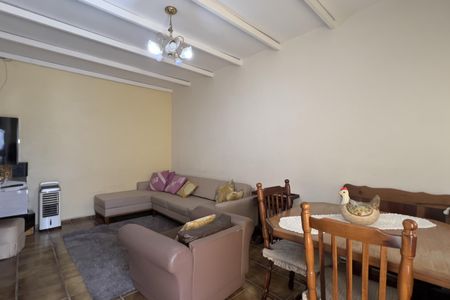 Sala de casa para alugar com 3 quartos, 223m² em Vila Rosalia, Guarulhos