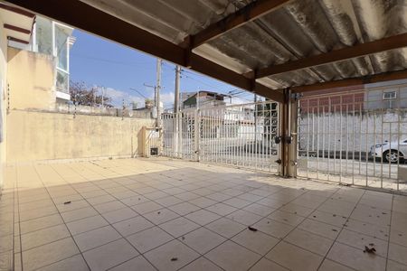 Garagem de casa para alugar com 3 quartos, 223m² em Vila Rosalia, Guarulhos
