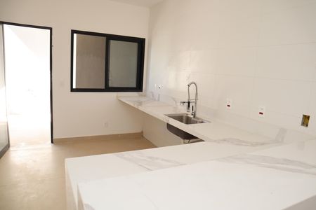 COZINHA de casa à venda com 4 quartos, 250m² em Vargem Pequena, Rio de Janeiro