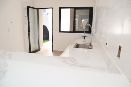 Casa à venda com 250m², 4 quartos e 1 vagaCOZINHA