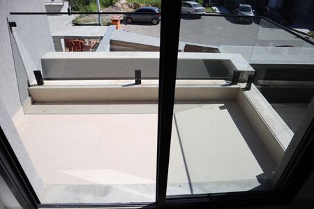 VARANDA de casa à venda com 4 quartos, 250m² em Vargem Pequena, Rio de Janeiro