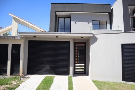 Casa à venda com 250m², 4 quartos e 1 vagaFACHADA