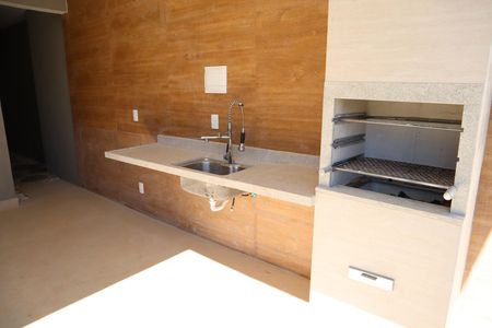 CHURRASQUEIRA de casa à venda com 4 quartos, 250m² em Vargem Pequena, Rio de Janeiro