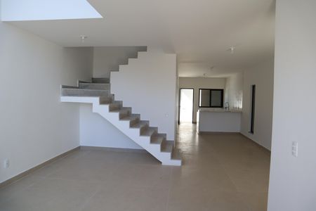 Casa à venda com 250m², 4 quartos e 1 vagaSALA