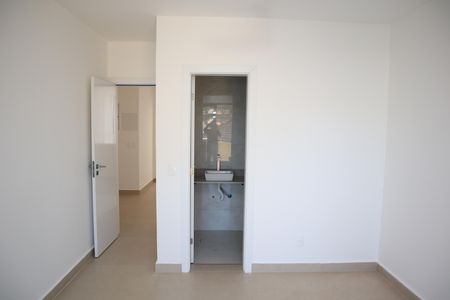Casa à venda com 250m², 4 quartos e 1 vagaQUARTO  SUITE 4