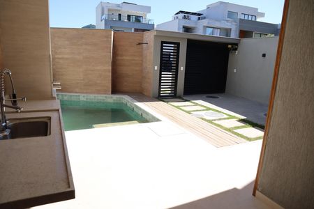 PISCINA + GARAGEM de casa à venda com 4 quartos, 250m² em Vargem Pequena, Rio de Janeiro