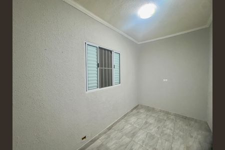 Quarto de casa para alugar com 1 quarto, 52m² em Jardim Presidente Dutra, Guarulhos