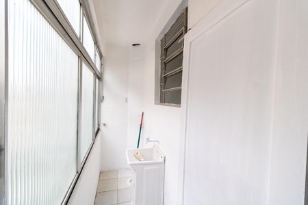 Área de Serviço de apartamento à venda com 2 quartos, 56m² em São José, Porto Alegre