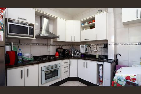 Cozinha e Área de Serviço de casa à venda com 3 quartos, 219m² em Jardim Ouro Preto, Taboão da Serra